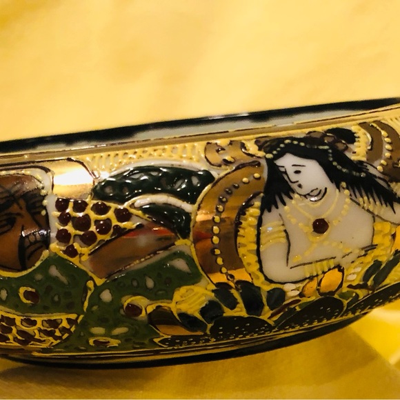 Japanese flower bowl with flower frog.  Vintage - Picture 2 of 8